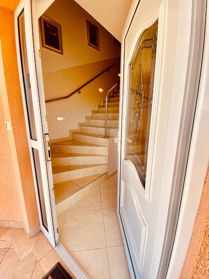 Apartments Brnada Умаг Екстериор снимка