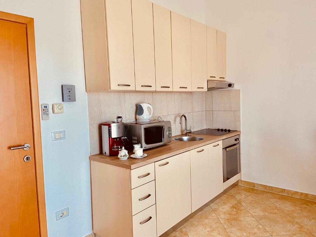 Apartments Brnada Умаг Екстериор снимка